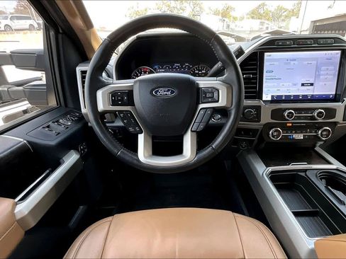 Used 2022 Ford F250 Lariat w/ Tremor Off-Road Package image 7