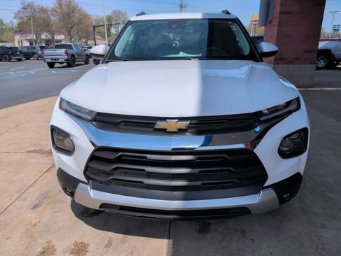 Certified 2023 Chevrolet TrailBlazer LT w/ Convenience Package image 9