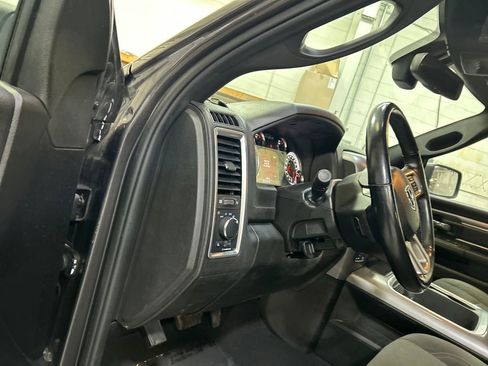 Used 2022 RAM 1500 Classic Warlock w/ Electronics Group image 13