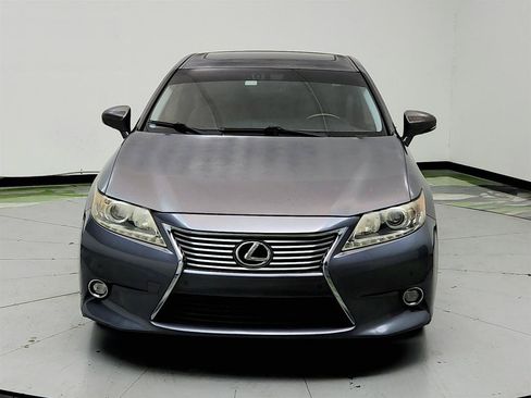 Used 2014 Lexus ES 350 w/ Luxury Package FWD image 2