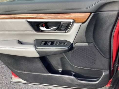 Used 2022 Honda CR-V Touring image 29