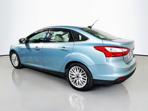 Used 2012 Ford Focus SEL FWD image 5