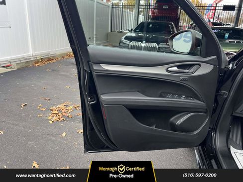 Used 2023 Alfa Romeo Stelvio Veloce image 16