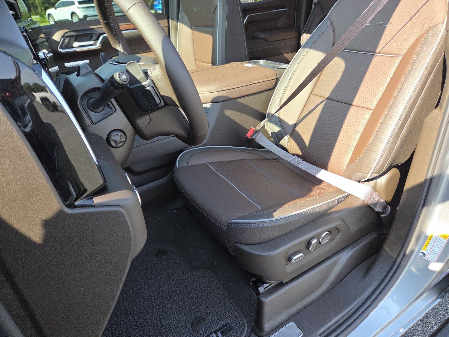 New 2026 GMC Sierra 1500 Denali AWD/4WD image 29