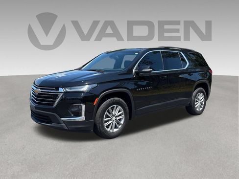 Used 2022 Chevrolet Traverse LT FWD image 1