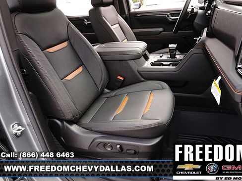 New 2026 GMC Sierra 1500 AT4 w/ AT4 Premium Package image 15