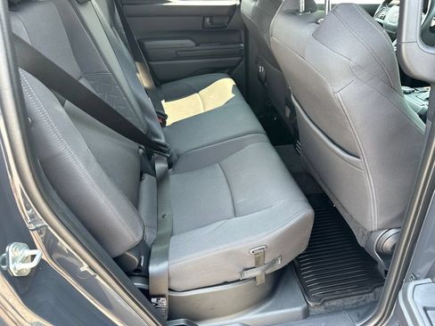 Used 2024 Toyota Tacoma SR5 AWD/4WD image 15