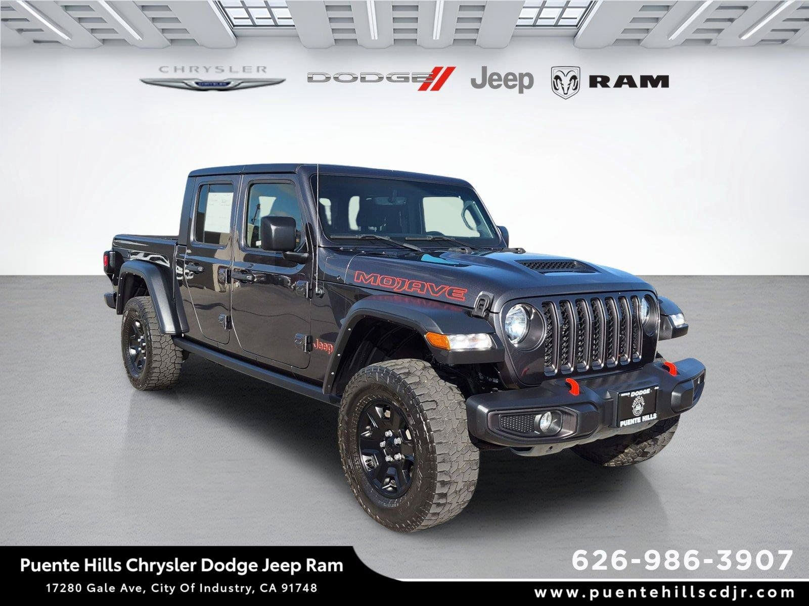 Used 2023 Jeep Gladiator Mojave w/ Trailer Tow Package AWD/4WD image 1