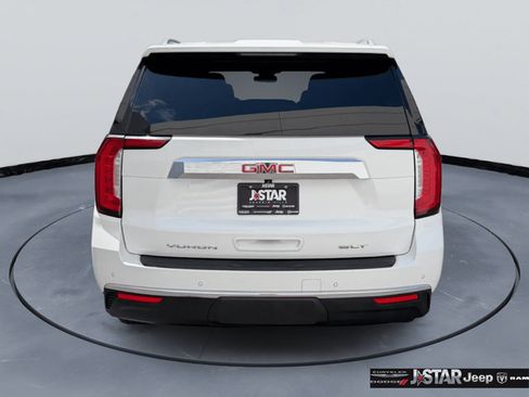 Used 2024 GMC Yukon XL SLT RWD image 6