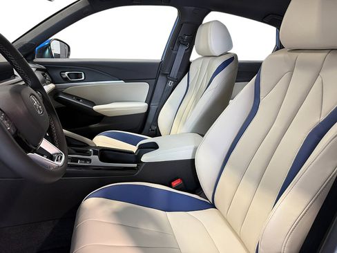 New 2026 Acura Integra A-Spec FWD image 13