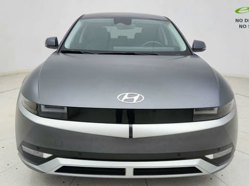 Used 2023 Hyundai Ioniq 5 SEL w/ Cargo Package AWD/4WD image 2