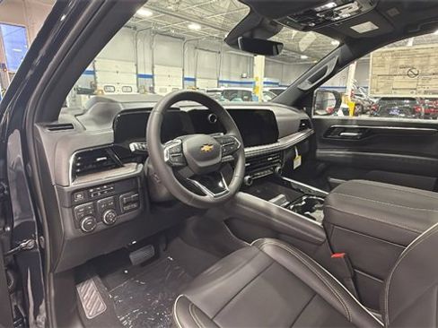 New 2026 Chevrolet Suburban Premier w/ Sun And Tow Package image 9
