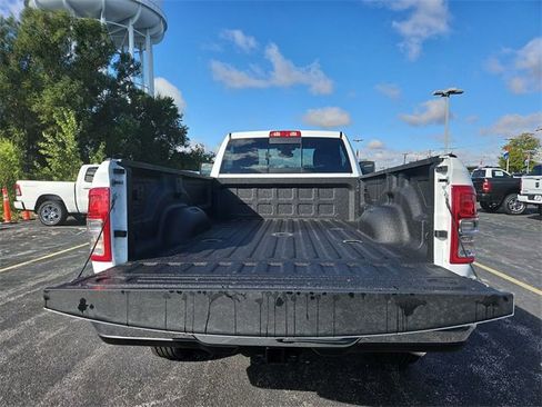 New 2024 RAM 3500 Tradesman w/ Chrome Appearance Group image 34