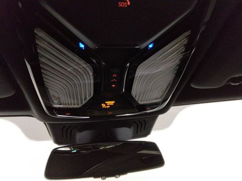 Used 2022 BMW X5 xDrive40i w/ Executive Package image 25