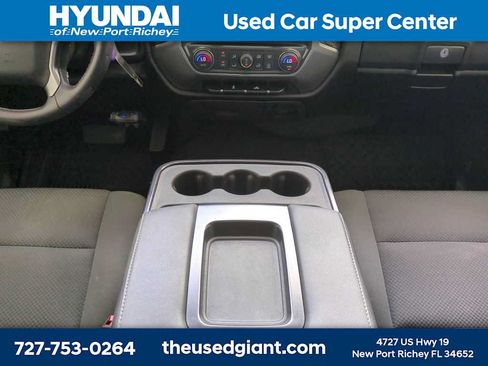 Used 2018 Chevrolet Silverado 1500 LT w/ All Star Edition RWD image 17