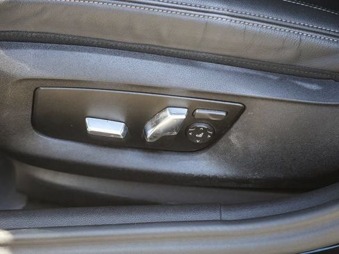 Certified 2023 BMW 540i w/ M Sport Package RWD image 18