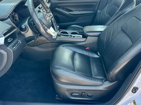 Used 2023 Nissan Altima 2.5 SR w/ SR Premium Package AWD/4WD image 19
