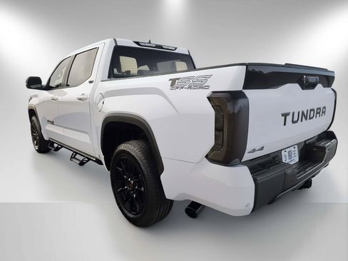 Used 2025 Toyota Tundra SR5 image 5