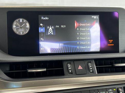 Certified 2020 Lexus ES 300h w/ Premium Package FWD image 23