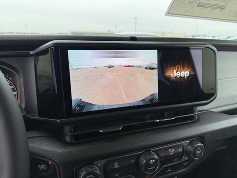 New 2026 Jeep Gladiator Sport image 29