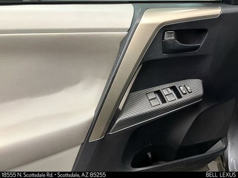 Used 2013 Toyota RAV4 XLE FWD image 11