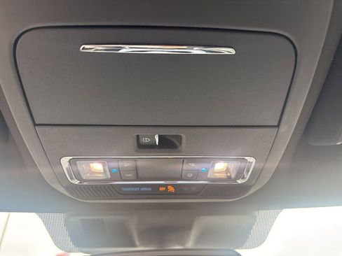 New 2025 Ford F150 Lariat w/ Equipment Group 502A High image 33