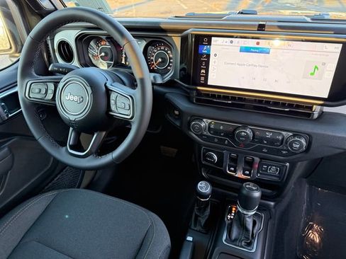 New 2026 Jeep Wrangler Sport AWD/4WD image 19