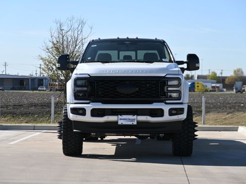 Used 2026 Ford F450 Platinum w/ Platinum Plus Package AWD/4WD image 6