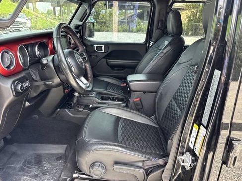 Used 2019 Jeep Wrangler Unlimited Rubicon AWD/4WD image 15