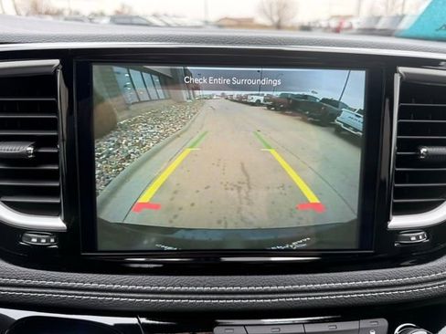 New 2026 Chrysler Pacifica Select w/ S Appearance Package image 23