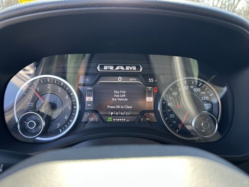 Used 2023 RAM 1500 Big Horn image 28