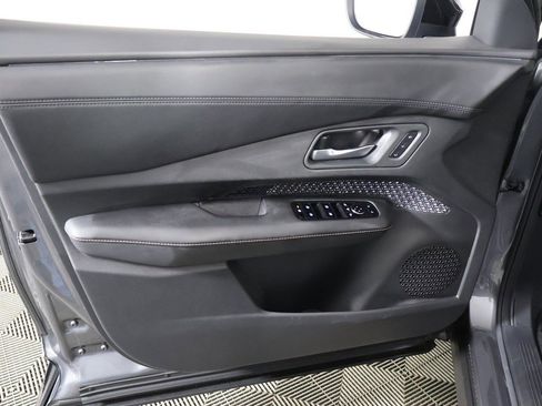 Used 2023 Nissan Ariya ENGAGE image 22