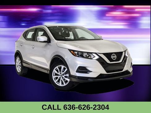 Used 2022 Nissan Rogue Sport S image 33