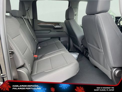 New 2026 GMC Sierra 1500 SLE w/ Max Trailering Package RWD image 17