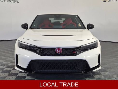 Used 2025 Honda Civic Type R image 3