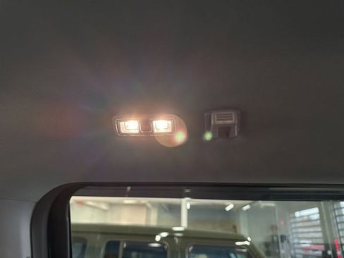 Used 2023 Ford F150 Lariat w/ Trailer Tow Package image 44