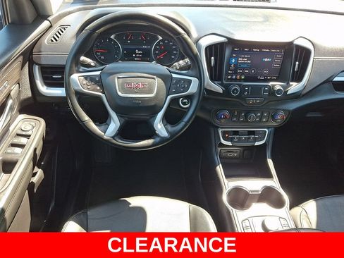 Used 2024 GMC Terrain SLT AWD/4WD image 12