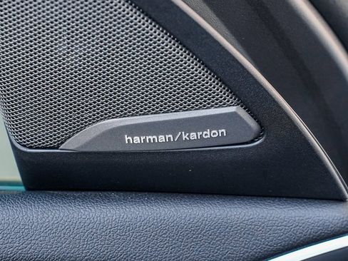 Used 2023 BMW X4 xDrive30i w/ Premium Package image 11