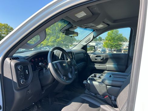 Used 2022 Chevrolet Silverado 1500 W/T AWD/4WD image 12
