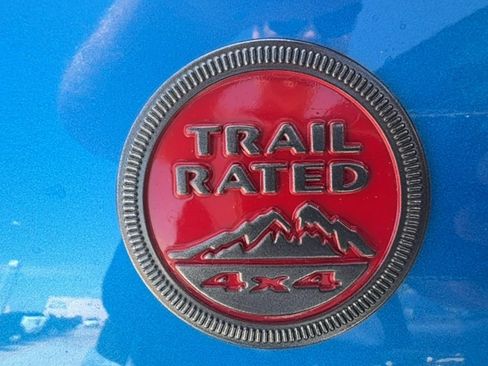 Used 2026 Jeep Compass Trailhawk w/ Sun, Sound & Navigation Group AWD/4WD image 11