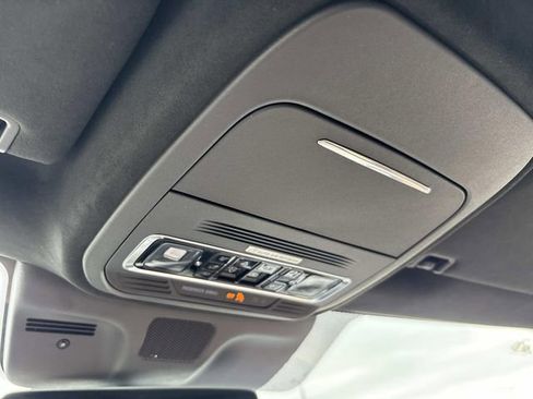 New 2026 Lincoln Navigator L Black Label AWD/4WD image 31