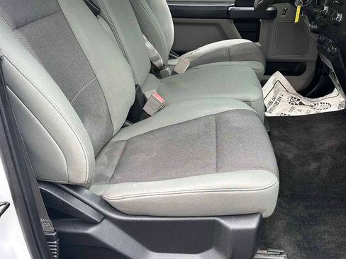 Used 2018 Ford F150 XL w/ Equipment Group 101A Mid RWD image 10