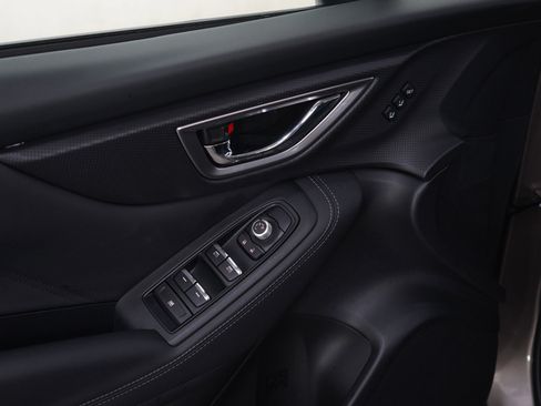 Used 2024 Subaru Forester Touring w/ Convenience Package image 22