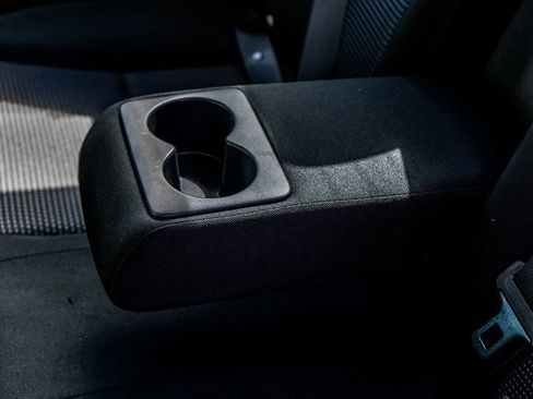 Used 2012 MAZDA MAZDA3 i Touring image 32