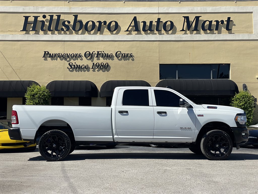 Used 2022 RAM 2500 Tradesman w/ Protection Group AWD/4WD image 5