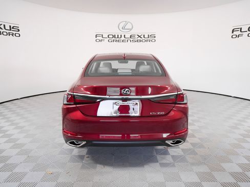 New 2025 Lexus ES 350 w/ Premium Package image 6