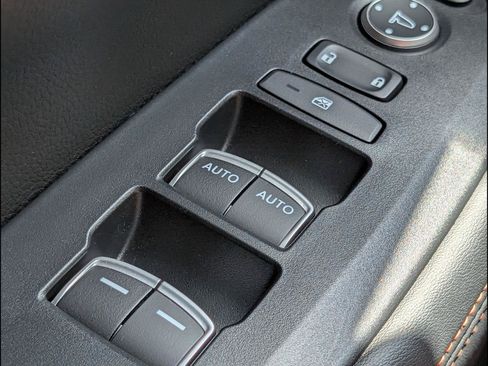 Certified 2023 Honda HR-V Sport image 16