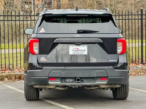 Used 2023 Ford Explorer Timberline w/ Timberline Technology Package image 4
