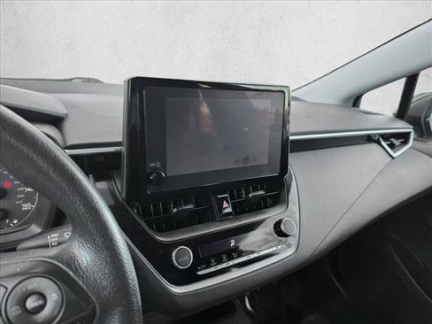 Used 2024 Toyota Corolla LE image 13