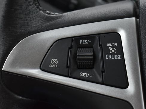 Used 2016 Chevrolet Equinox LTZ w/ Enhanced Convenience Package FWD image 18